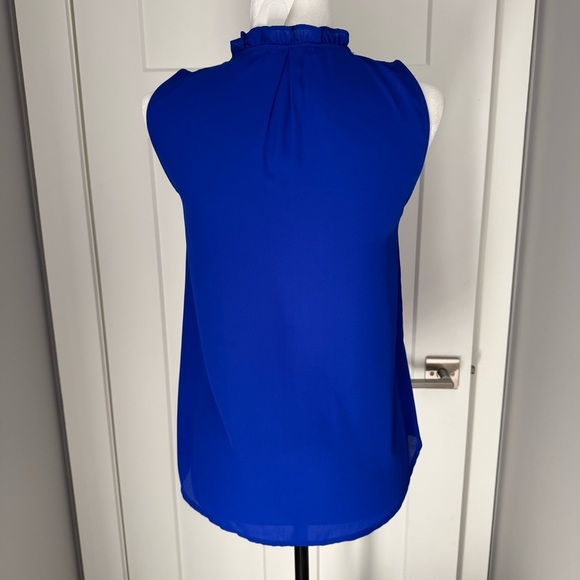 Pleione Sleeveless Top - Picture 3 of 4